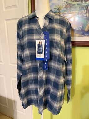 Blue Plaid Button-Up Shirt